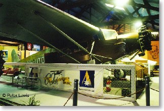 Fokker VH-UTO